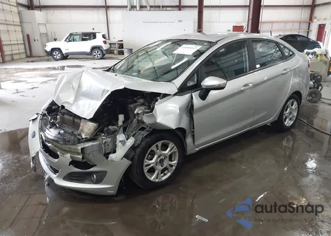 2016 Ford Fiesta Se z USA, uszkodzony, nr VIN 3FADP4BJ1GM111597